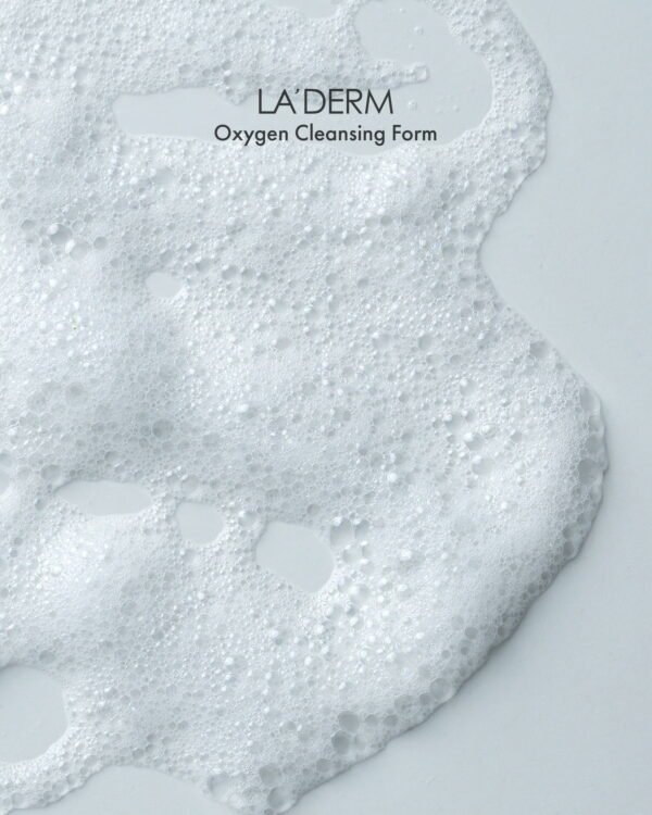 LA’DERM Oxygen Cleansing Foam detail (1) LA’DERM Oxygen Cleansing Foam