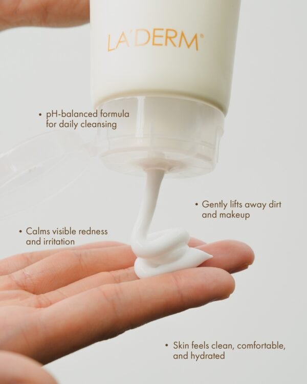 LA’DERM Oxygen Cleansing Milk