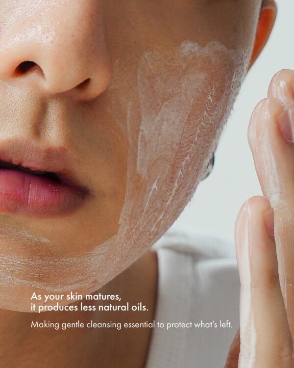 LA’DERM Oxygen Cleansing Milk