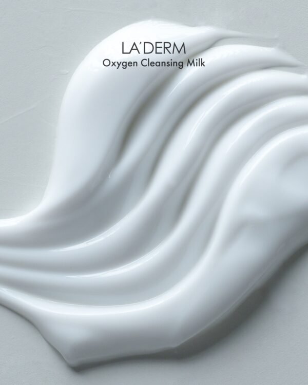 LA’DERM Oxygen Cleansing Milk