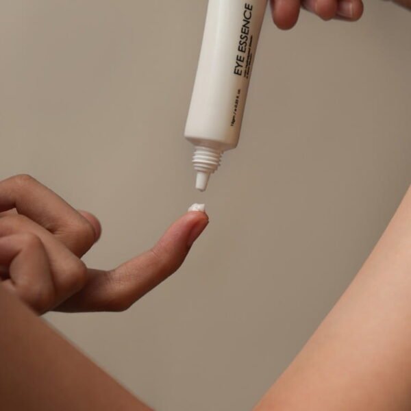 LA’DERM P-erfecting Double Elasticity Eye Care 2 (1) LA’DERM P-erfecting Double Elasticity Eye Care